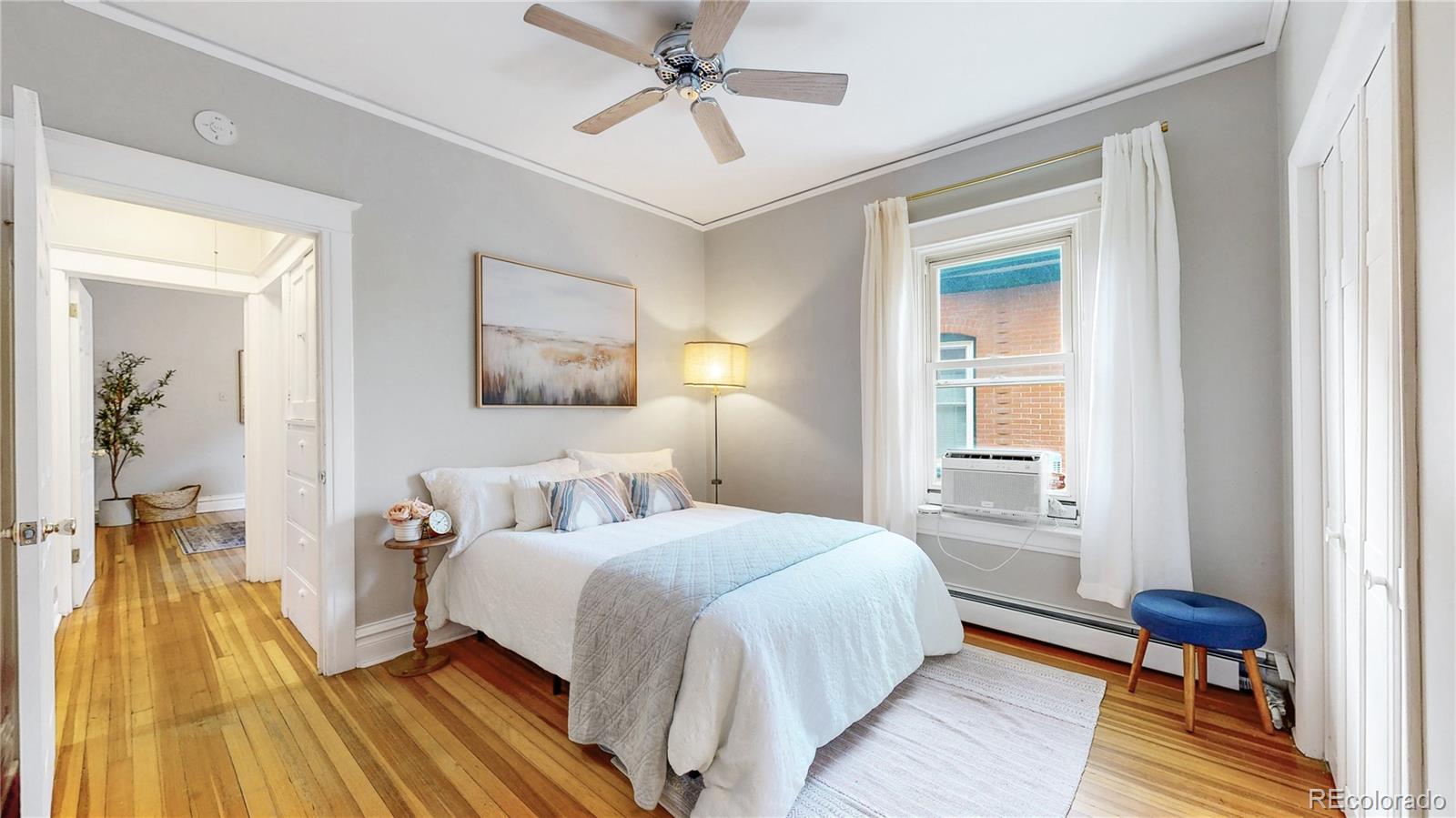 MLS Image #14 for 218 s emerson street,denver, Colorado