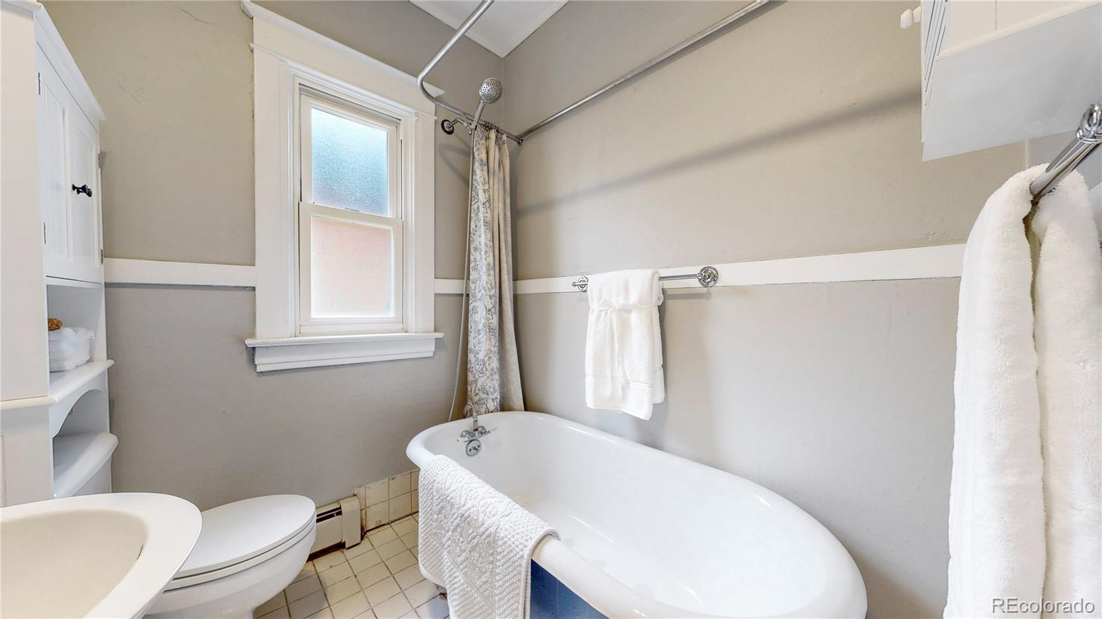 MLS Image #19 for 218 s emerson street,denver, Colorado