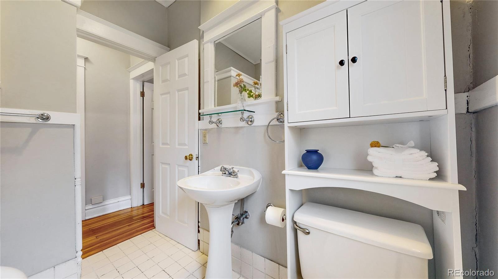 MLS Image #20 for 218 s emerson street,denver, Colorado