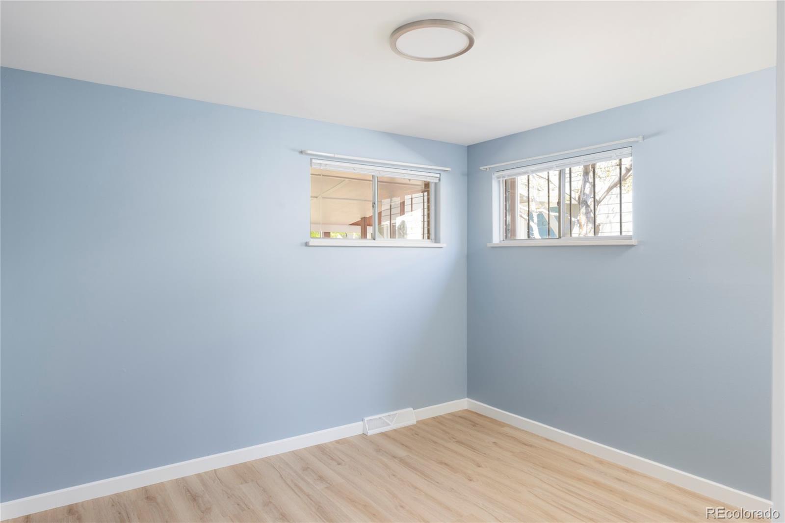 MLS Image #21 for 957  wolff street,denver, Colorado
