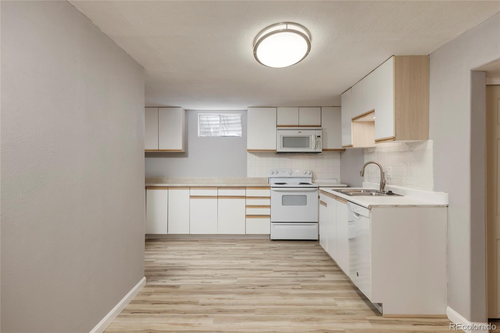 MLS Image #24 for 957  wolff street,denver, Colorado
