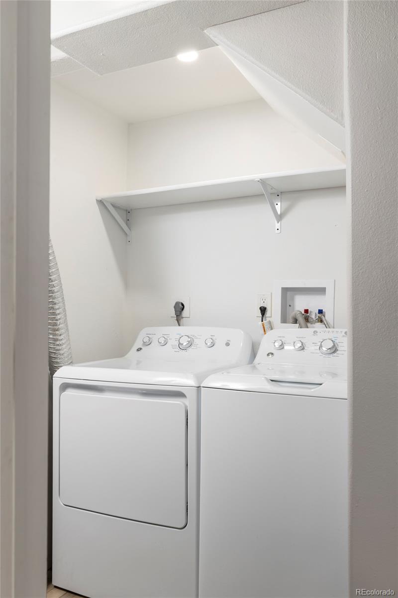 MLS Image #28 for 957  wolff street,denver, Colorado