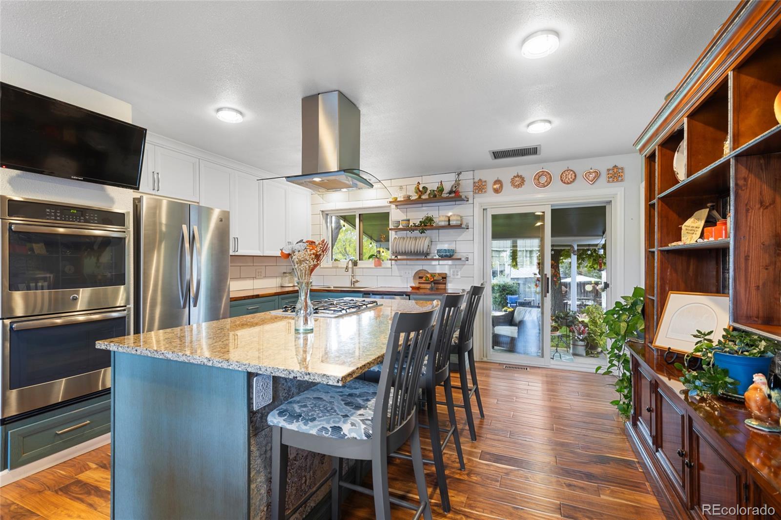 MLS Image #3 for 4329 s alkire street,morrison, Colorado