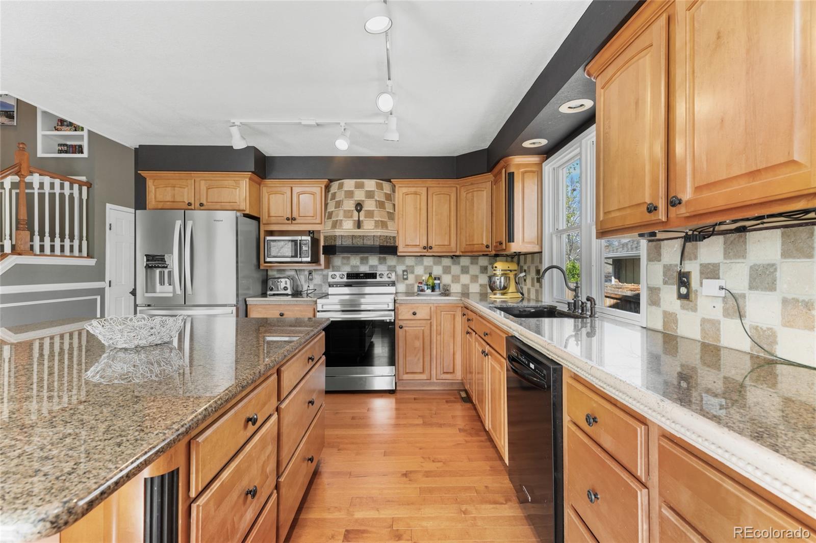 MLS Image #14 for 9152 w 81st lane,arvada, Colorado