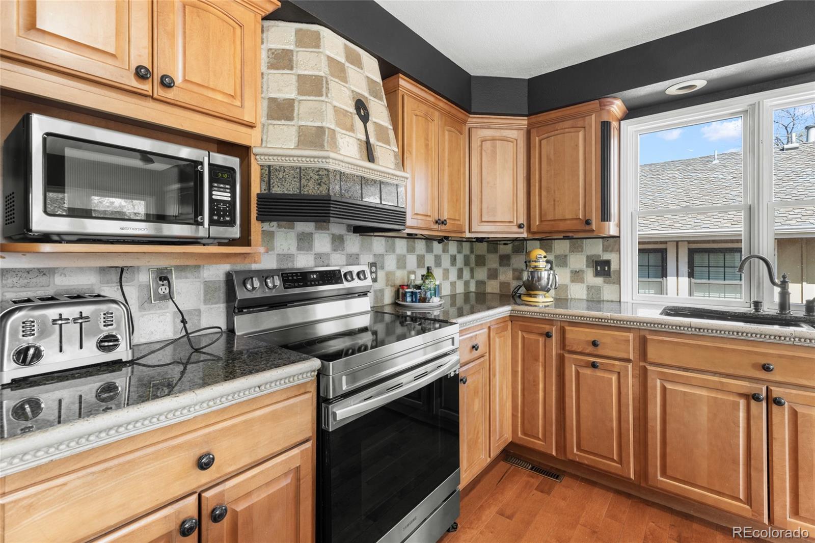 MLS Image #15 for 9152 w 81st lane,arvada, Colorado