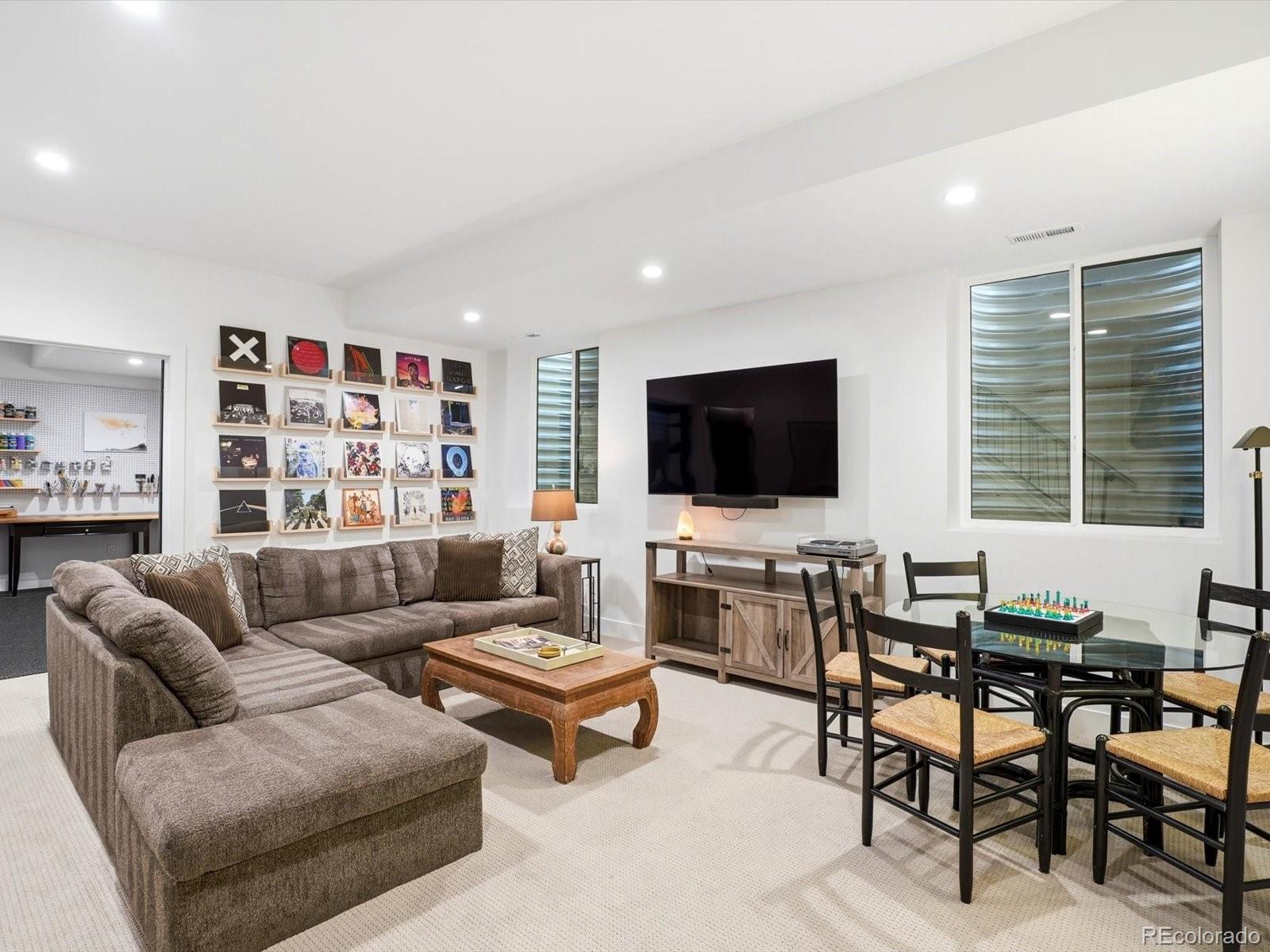 MLS Image #21 for 2011 n gaylord street,denver, Colorado