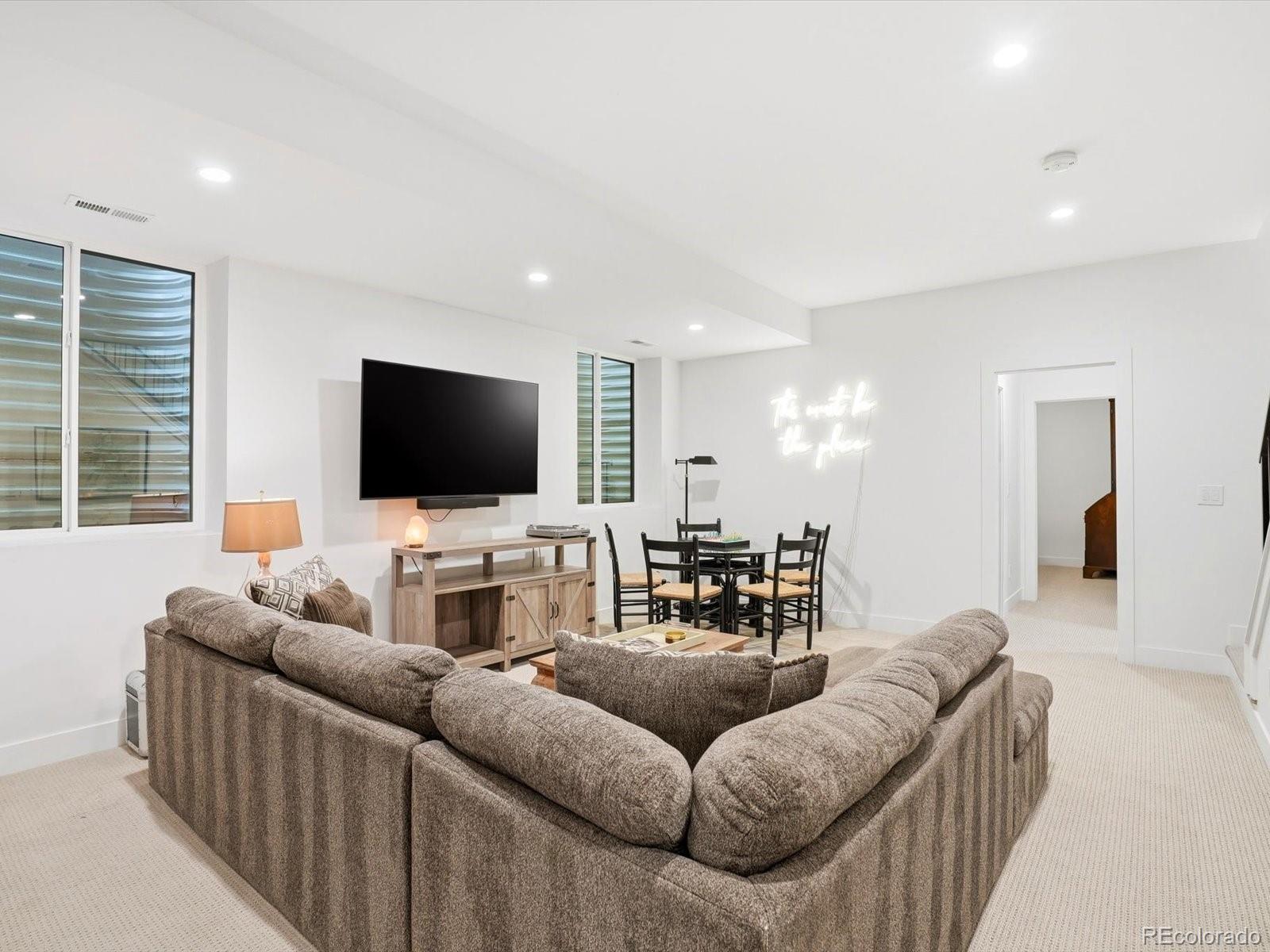MLS Image #22 for 2011 n gaylord street,denver, Colorado