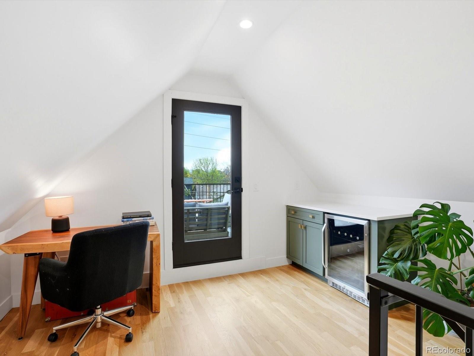 MLS Image #33 for 2011 n gaylord street,denver, Colorado