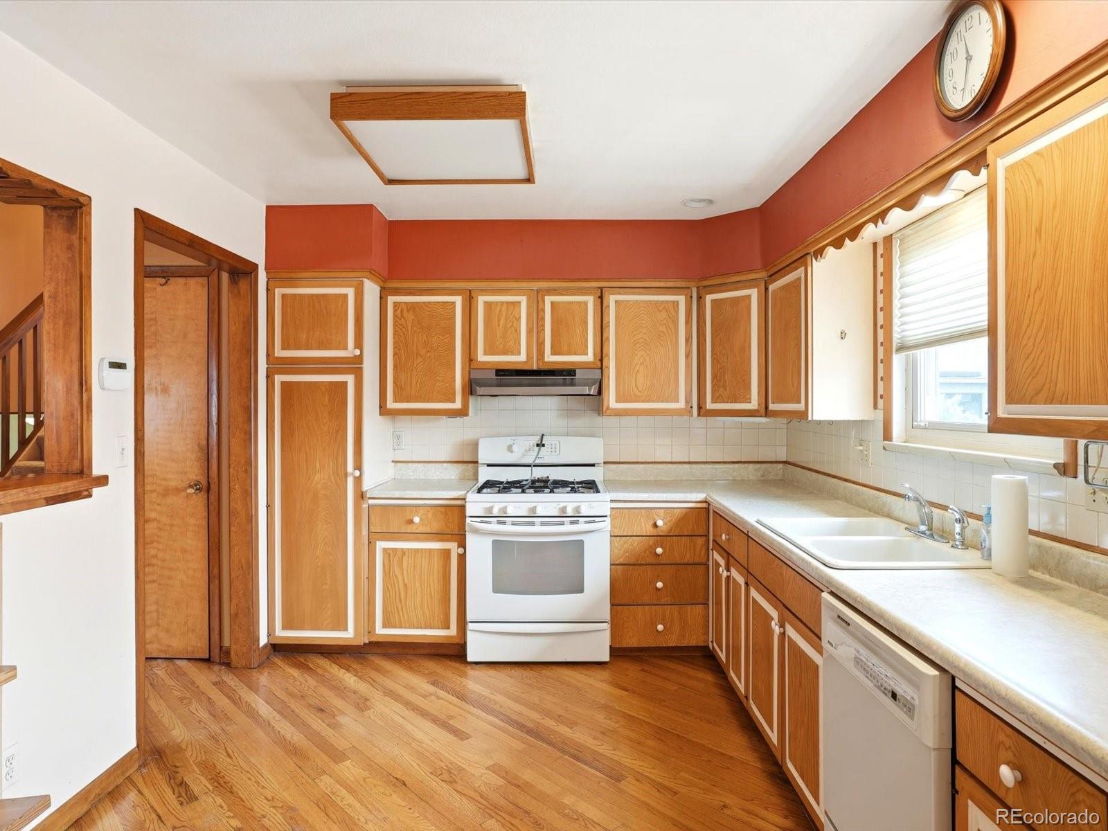 MLS Image #10 for 344  gray street,lakewood, Colorado