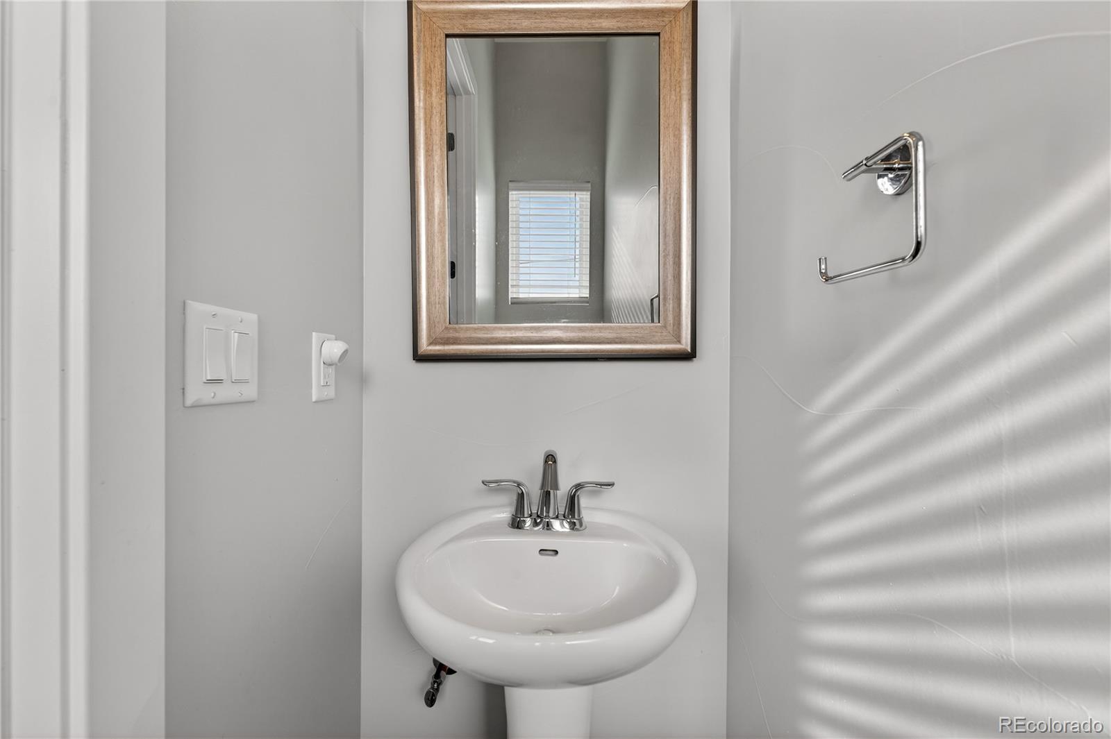MLS Image #15 for 3029 w 16th avenue,denver, Colorado