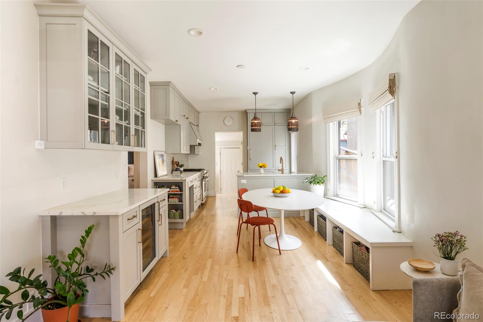 MLS Image #4 for 1450 s grant street,denver, Colorado