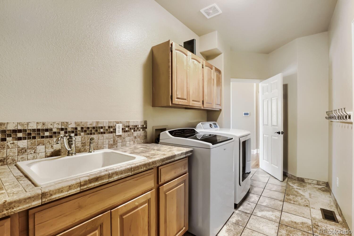 MLS Image #21 for 7931  noble court,arvada, Colorado