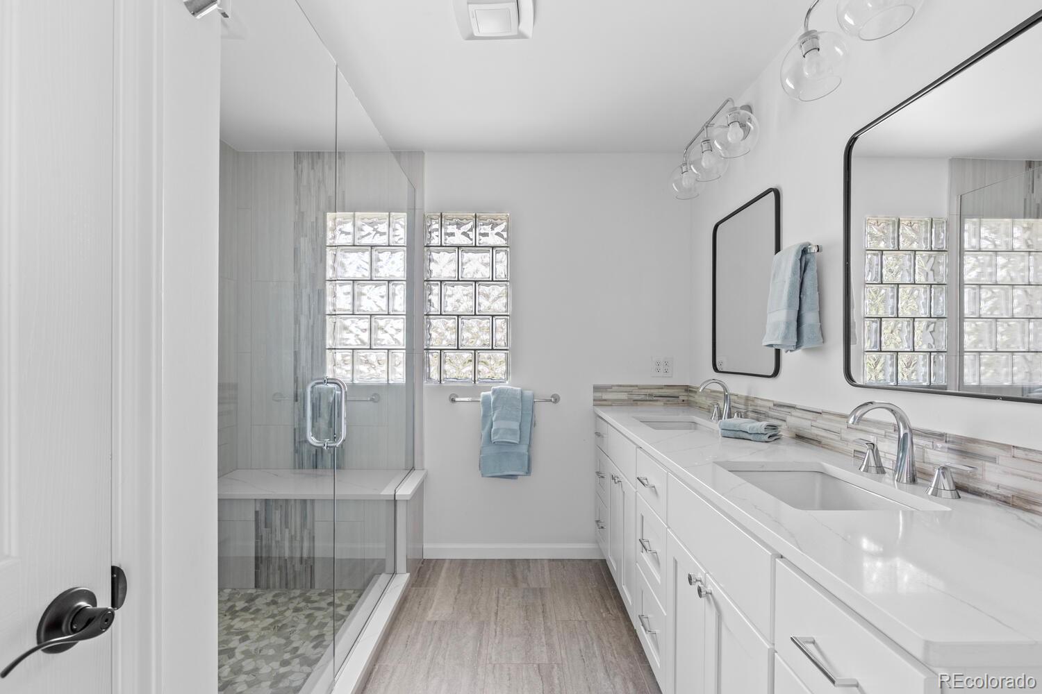 MLS Image #33 for 3692 s newport way,denver, Colorado