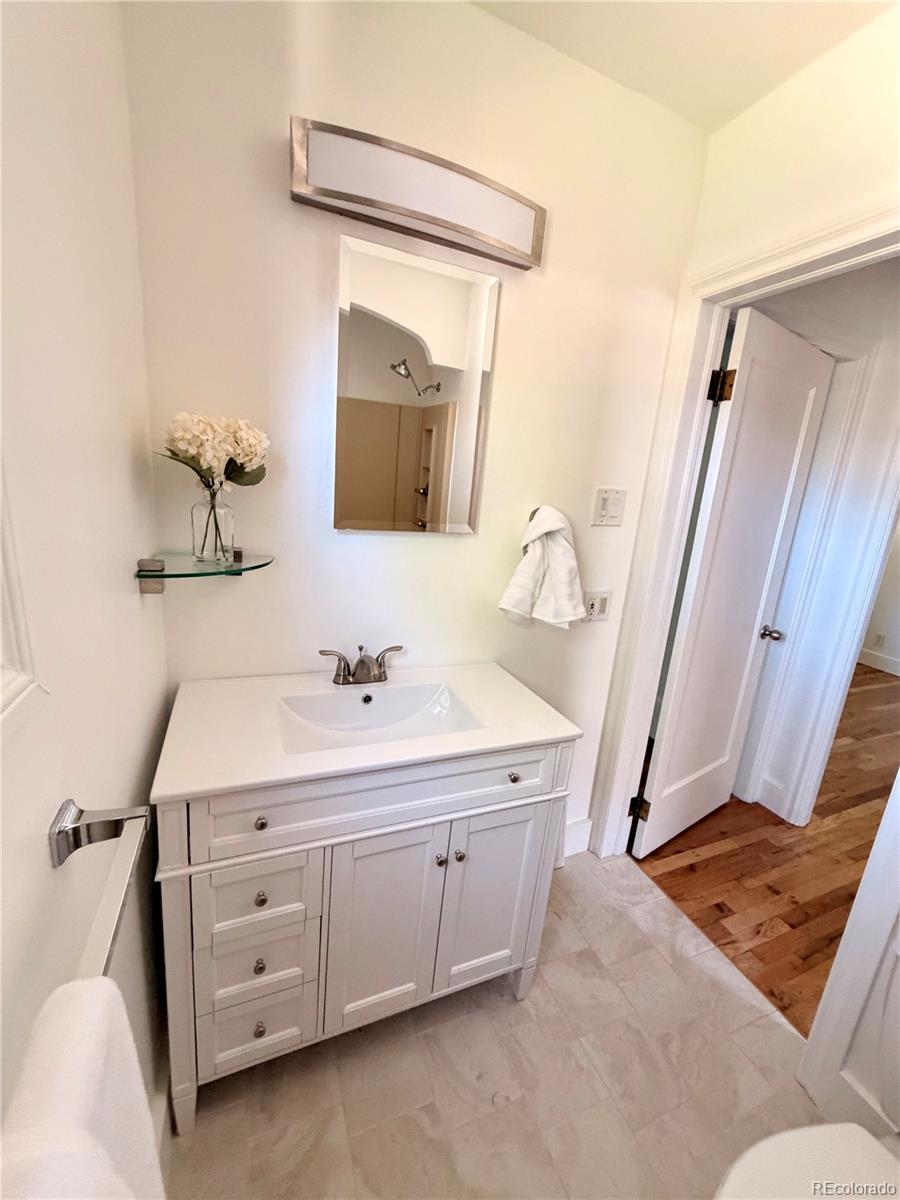 MLS Image #21 for 3355 s grant street,englewood, Colorado