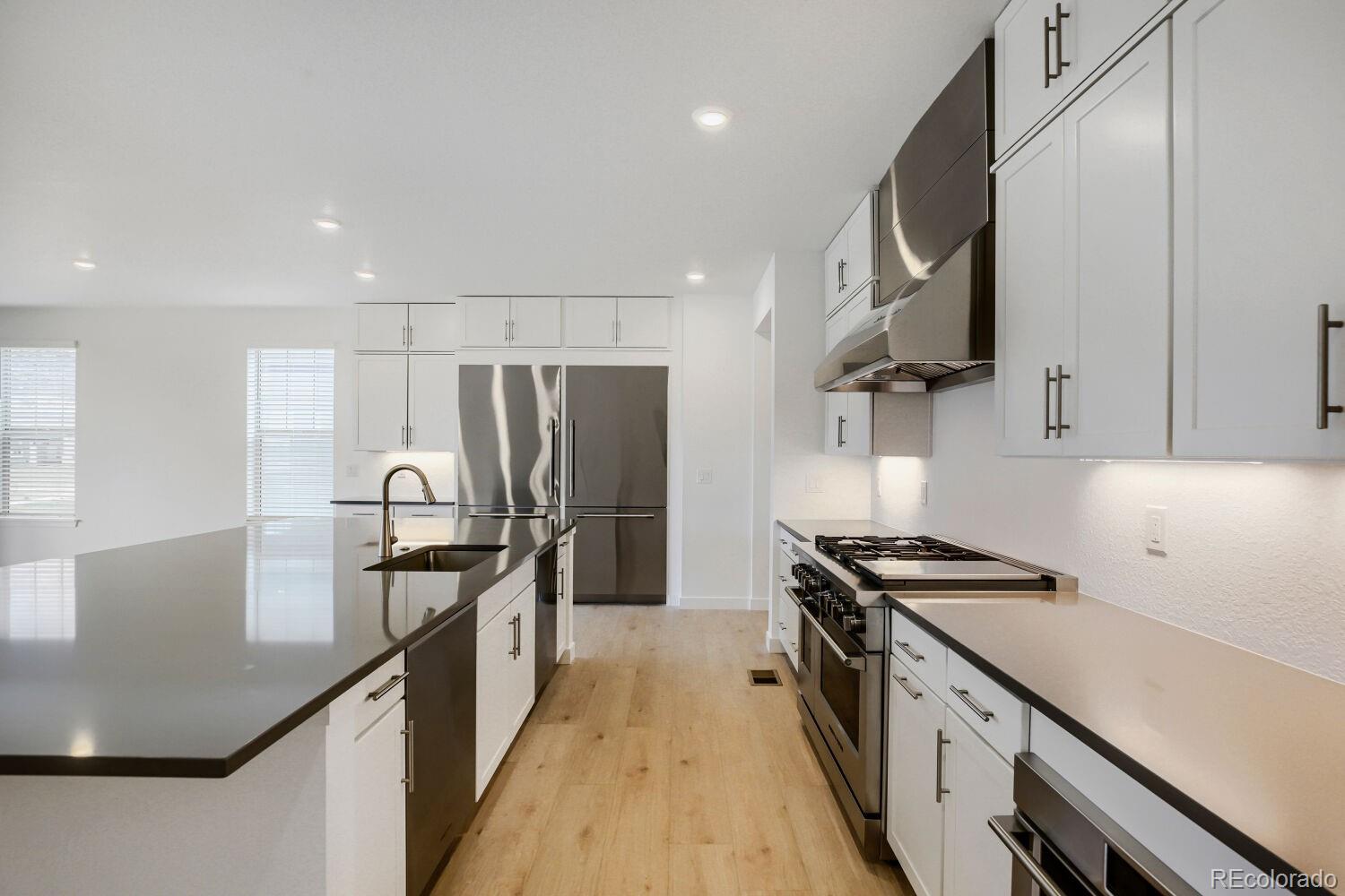MLS Image #3 for 15492 w dequesne avenue,morrison, Colorado