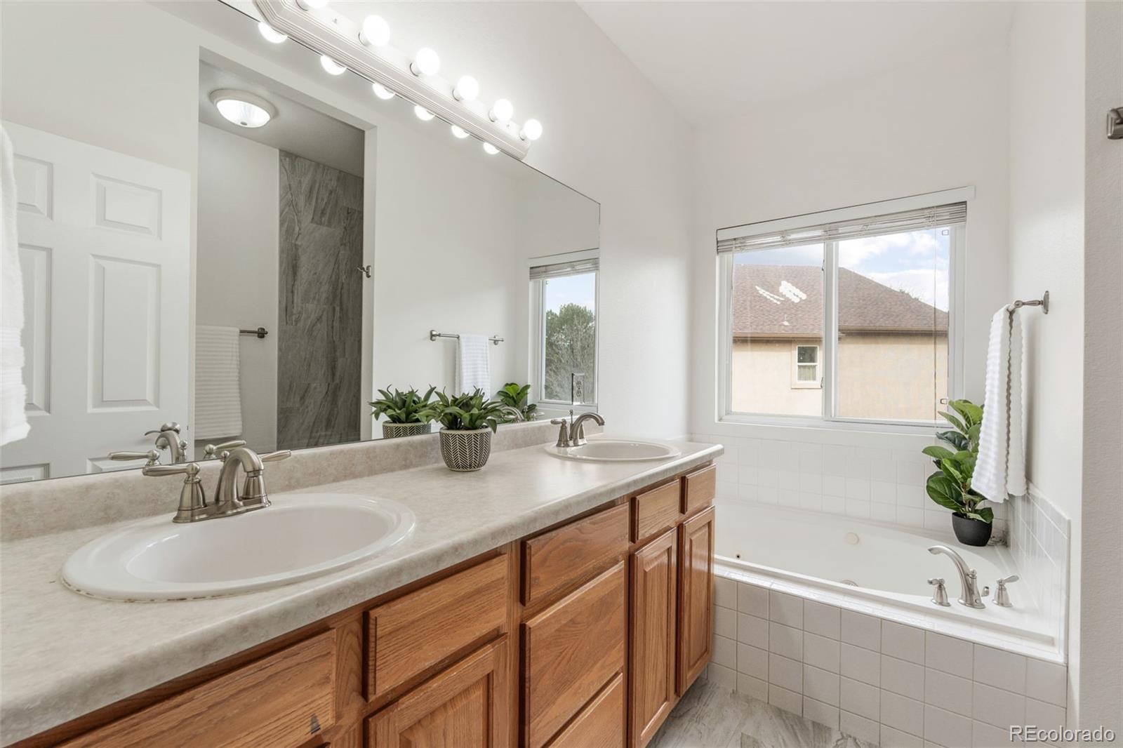 MLS Image #18 for 5465  sample way,colorado springs, Colorado