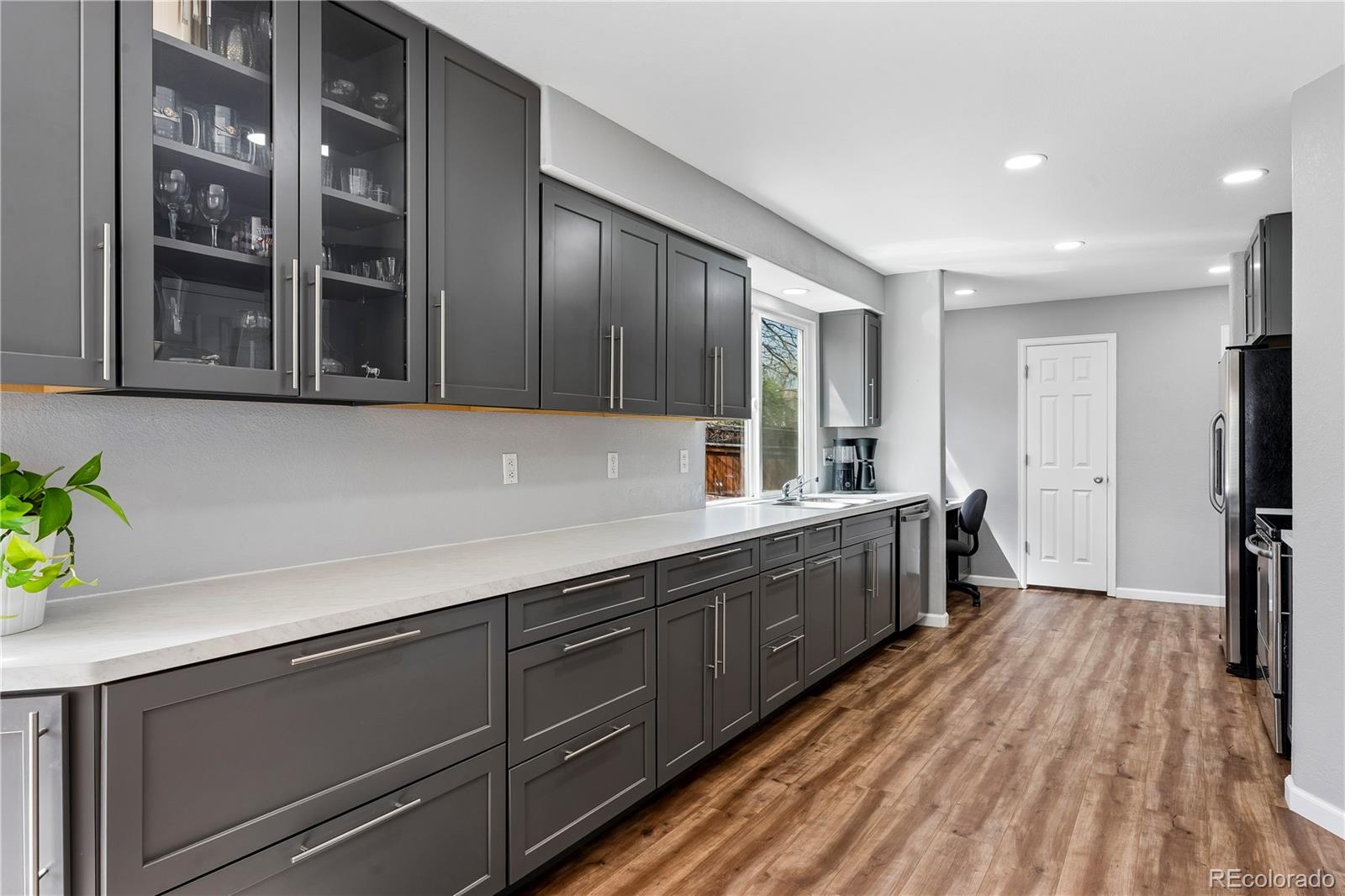 MLS Image #6 for 1212  savannah sparrow drive,highlands ranch, Colorado