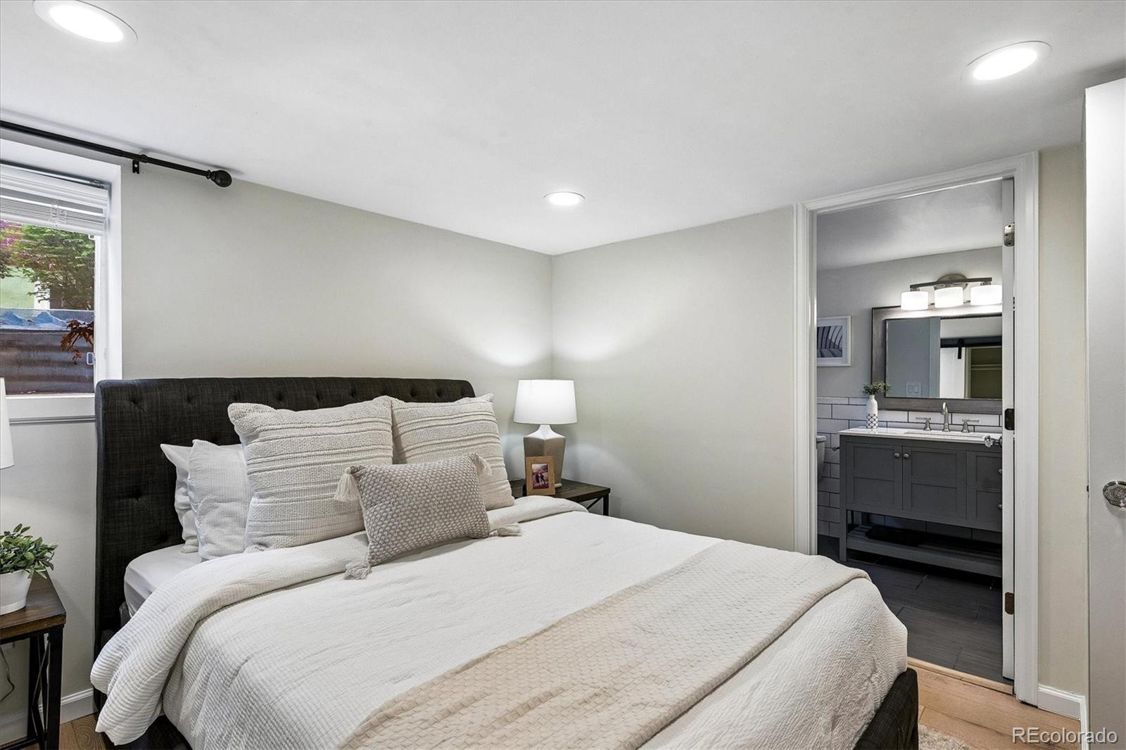 MLS Image #16 for 2832 n stuart street,denver, Colorado