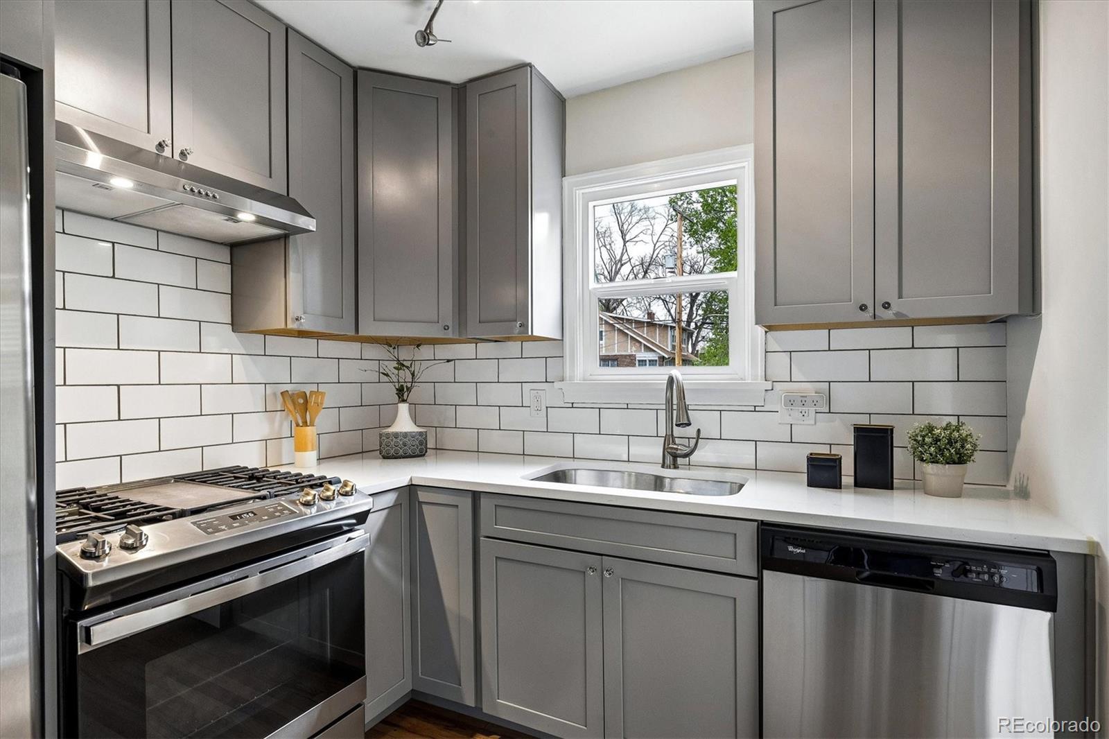 MLS Image #7 for 2832 n stuart street,denver, Colorado