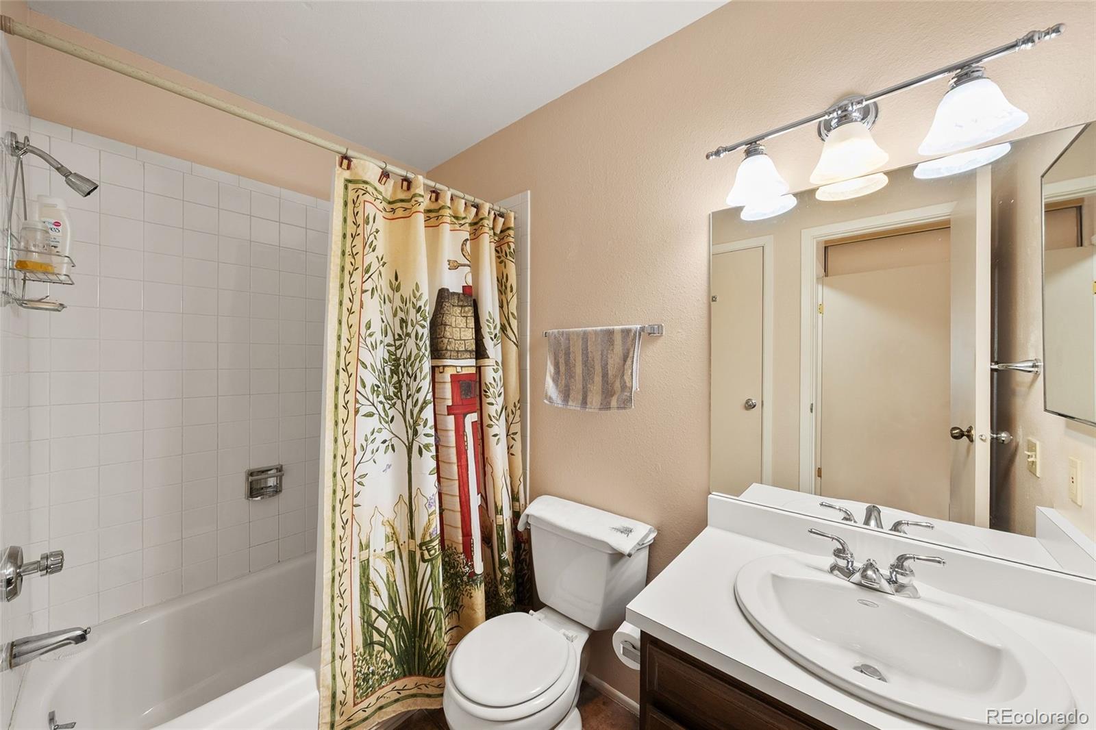 MLS Image #14 for 3657 s laredo street,aurora, Colorado