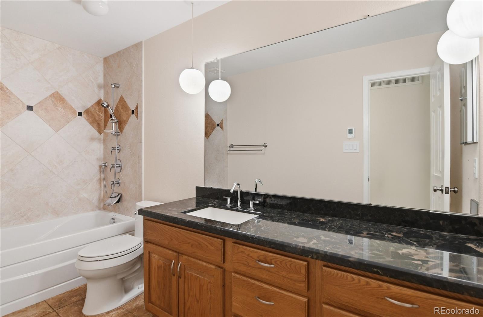 MLS Image #17 for 6842 s high street,centennial, Colorado