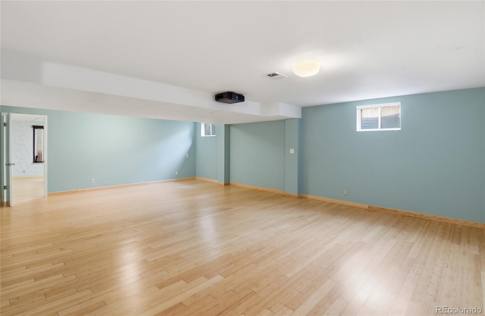 MLS Image #19 for 6842 s high street,centennial, Colorado
