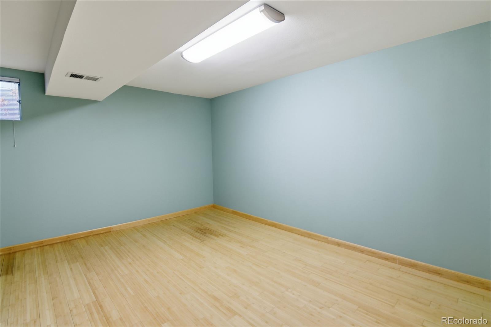 MLS Image #23 for 6842 s high street,centennial, Colorado