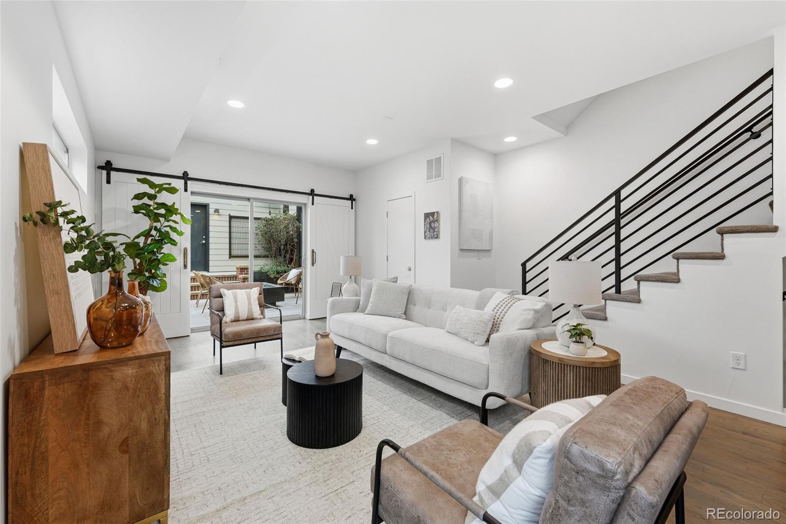 MLS Image #1 for 20 s grant street,denver, Colorado