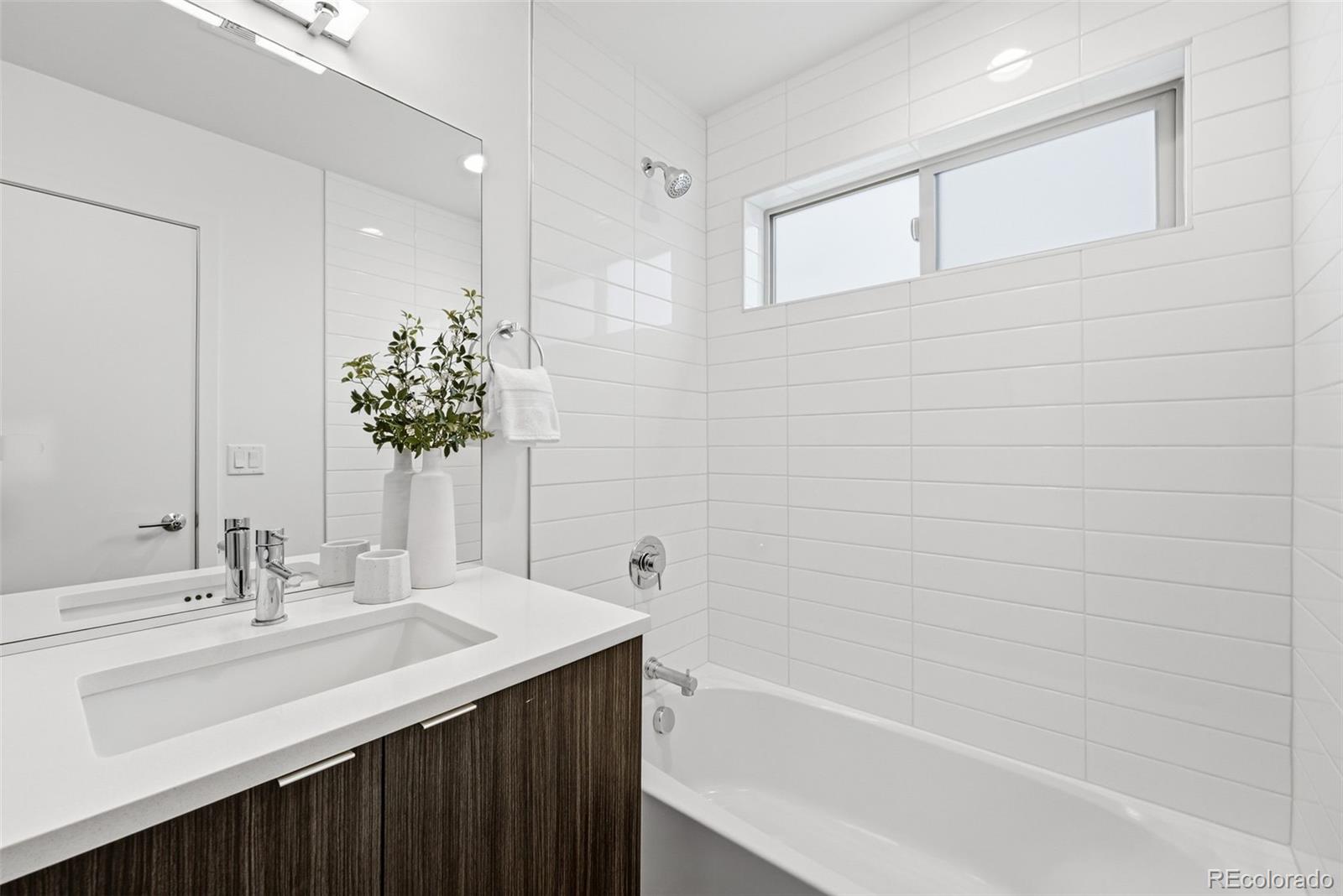 MLS Image #24 for 20 s grant street,denver, Colorado