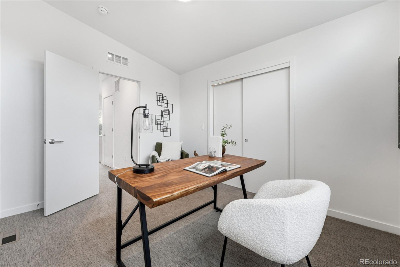MLS Image #26 for 20 s grant street,denver, Colorado