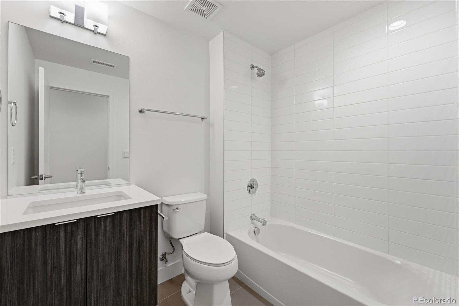 MLS Image #34 for 20 s grant street,denver, Colorado