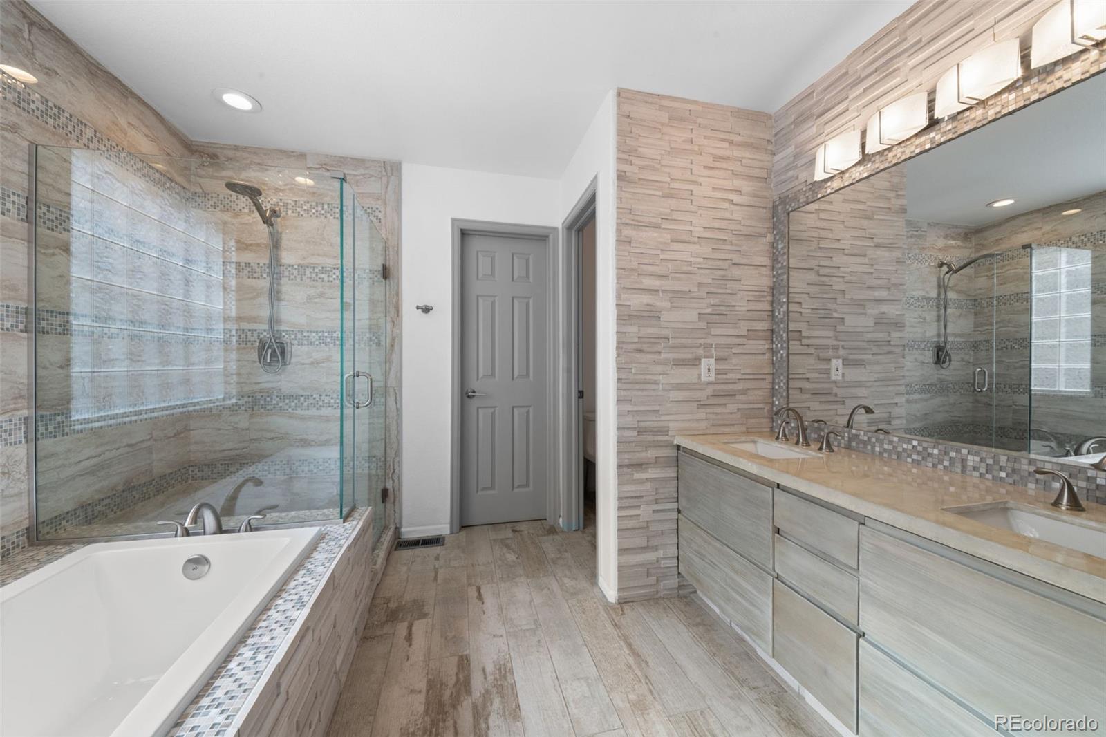 MLS Image #19 for 9235 w hinsdale place,littleton, Colorado