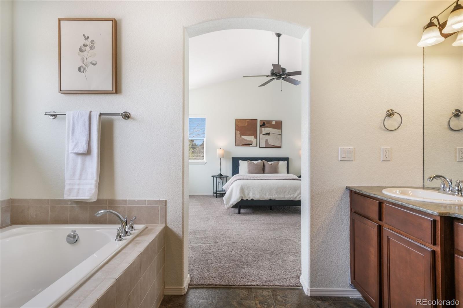 MLS Image #26 for 16043  bridle ridge drive,monument, Colorado