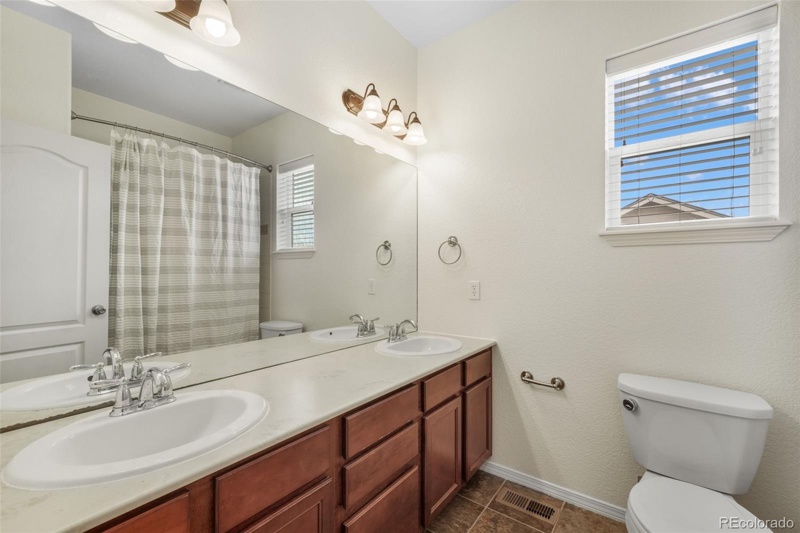 MLS Image #34 for 16043  bridle ridge drive,monument, Colorado