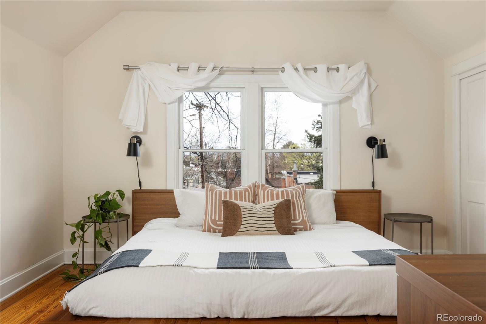 MLS Image #30 for 1311 n lafayette street,denver, Colorado
