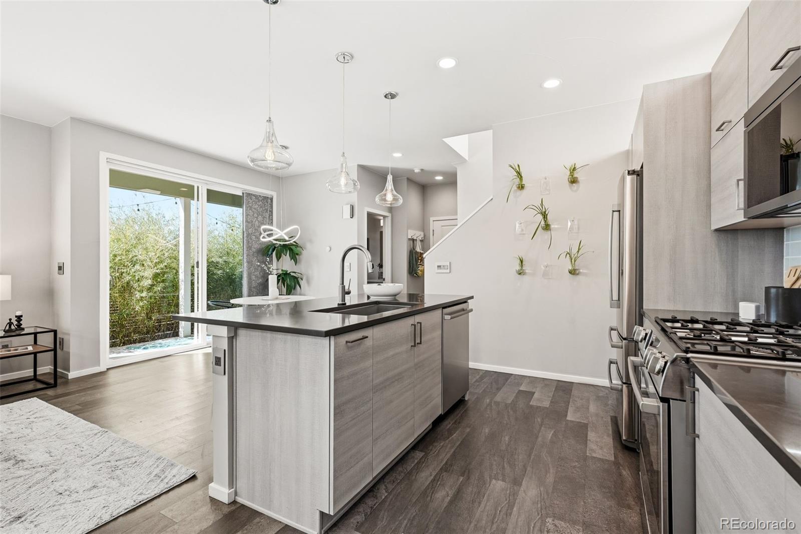 MLS Image #13 for 1734 w 66th avenue,denver, Colorado