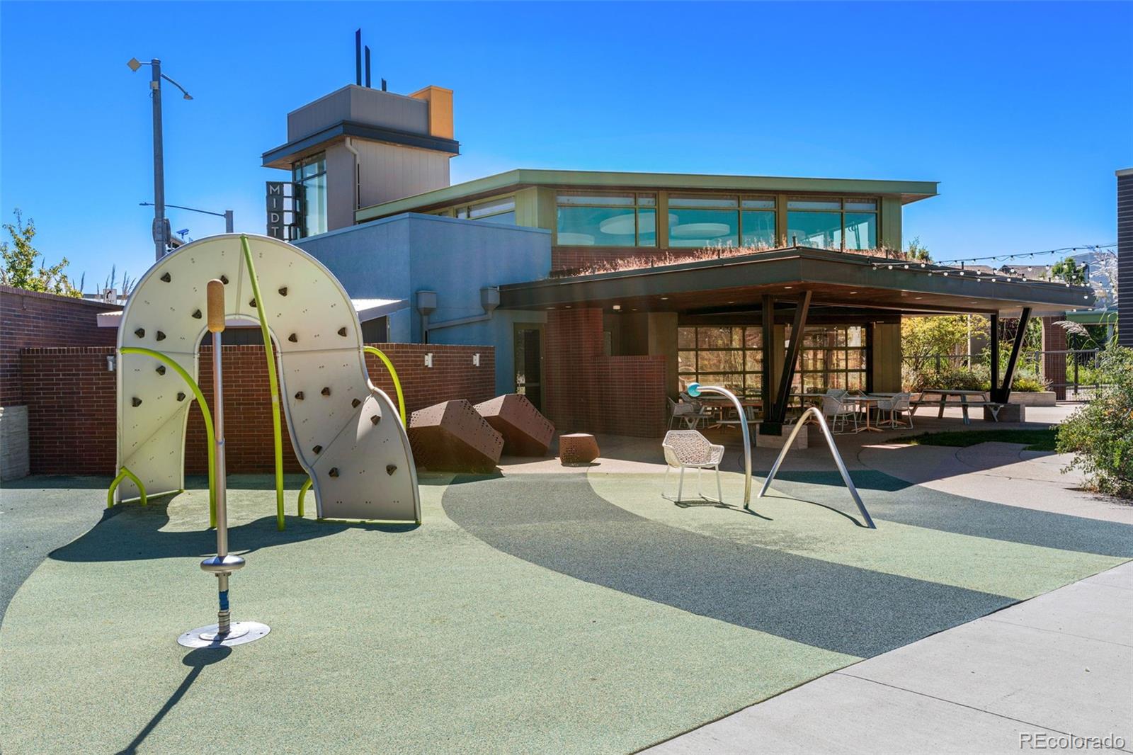 MLS Image #40 for 1734 w 66th avenue,denver, Colorado
