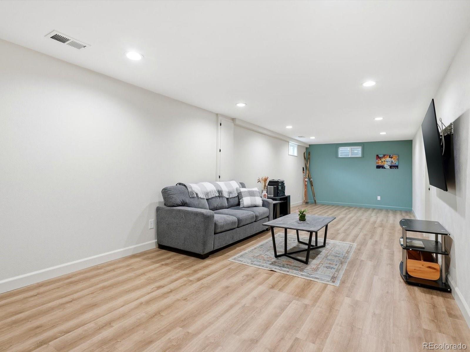 MLS Image #37 for 2372 s holland street,lakewood, Colorado
