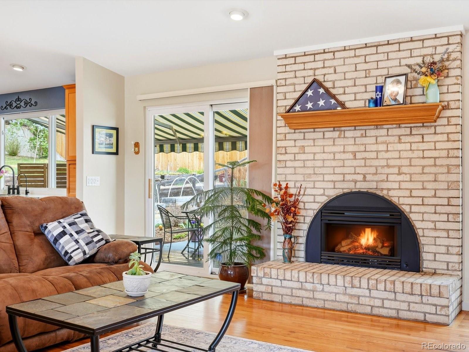 MLS Image #6 for 2372 s holland street,lakewood, Colorado