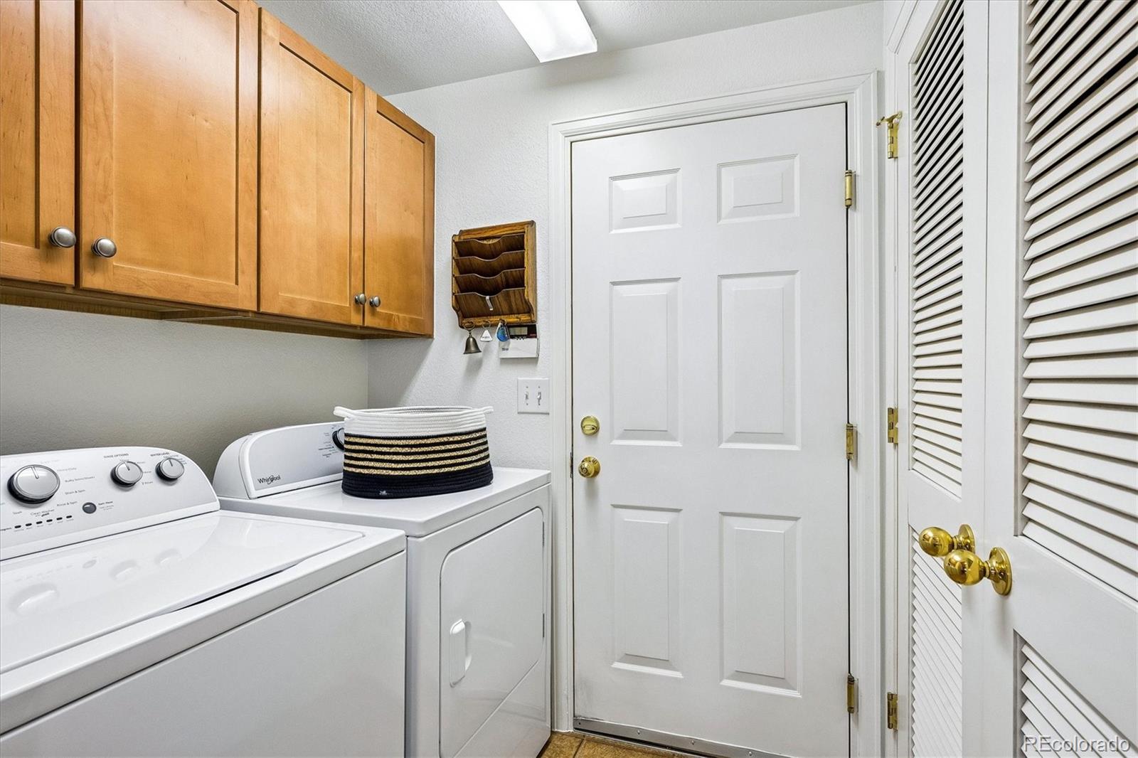 MLS Image #17 for 8903 e 24th place 102,denver, Colorado