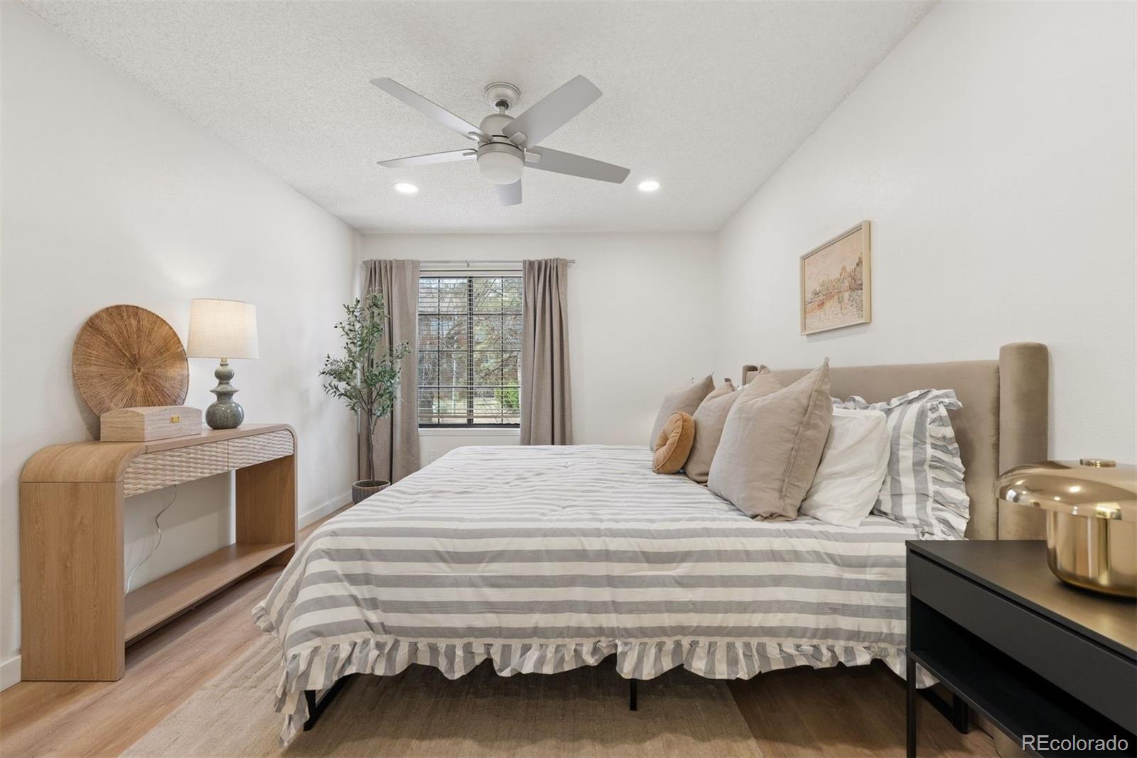 MLS Image #15 for 8055  garrison court c,arvada, Colorado