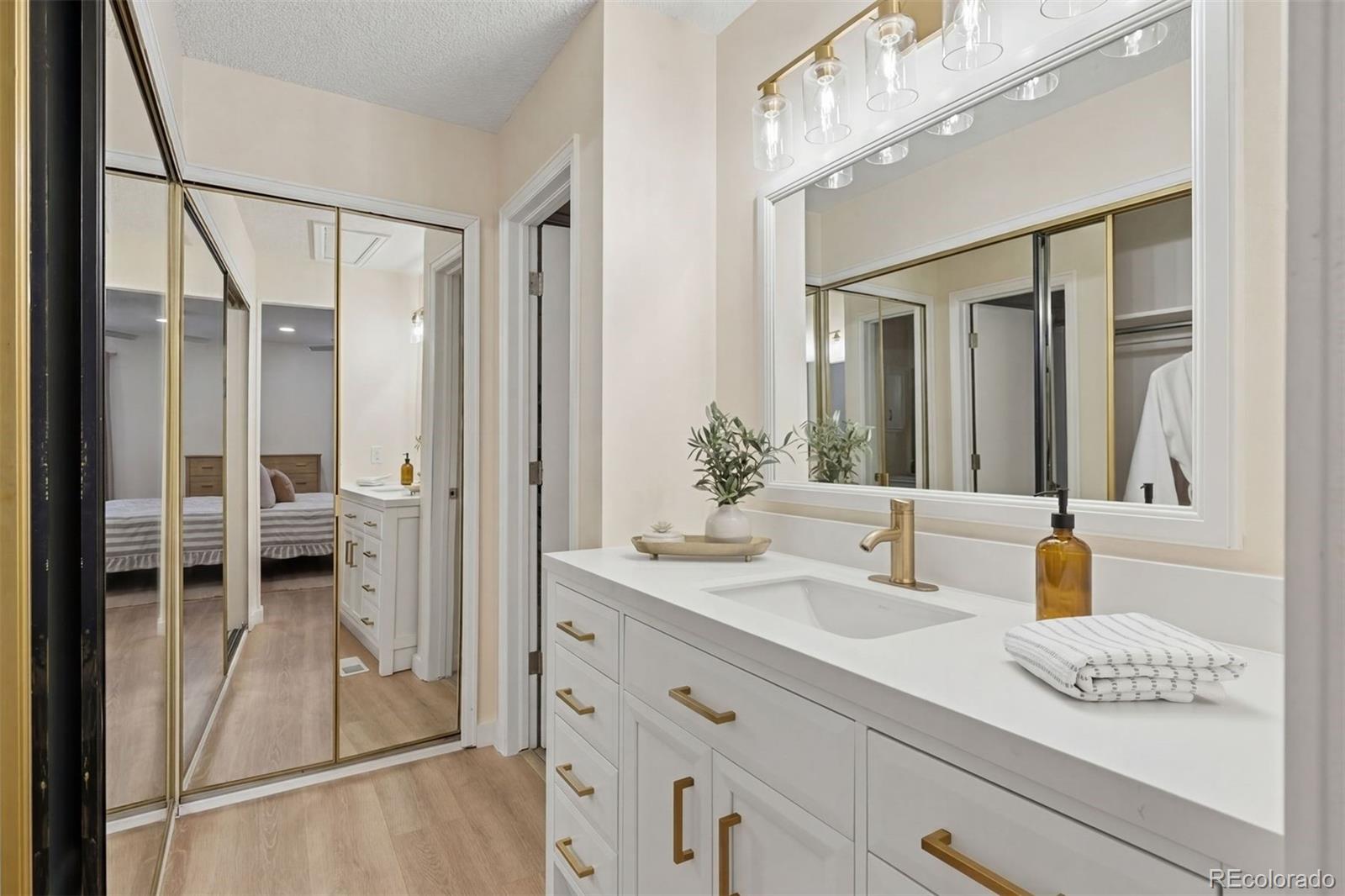 MLS Image #20 for 8055  garrison court c,arvada, Colorado