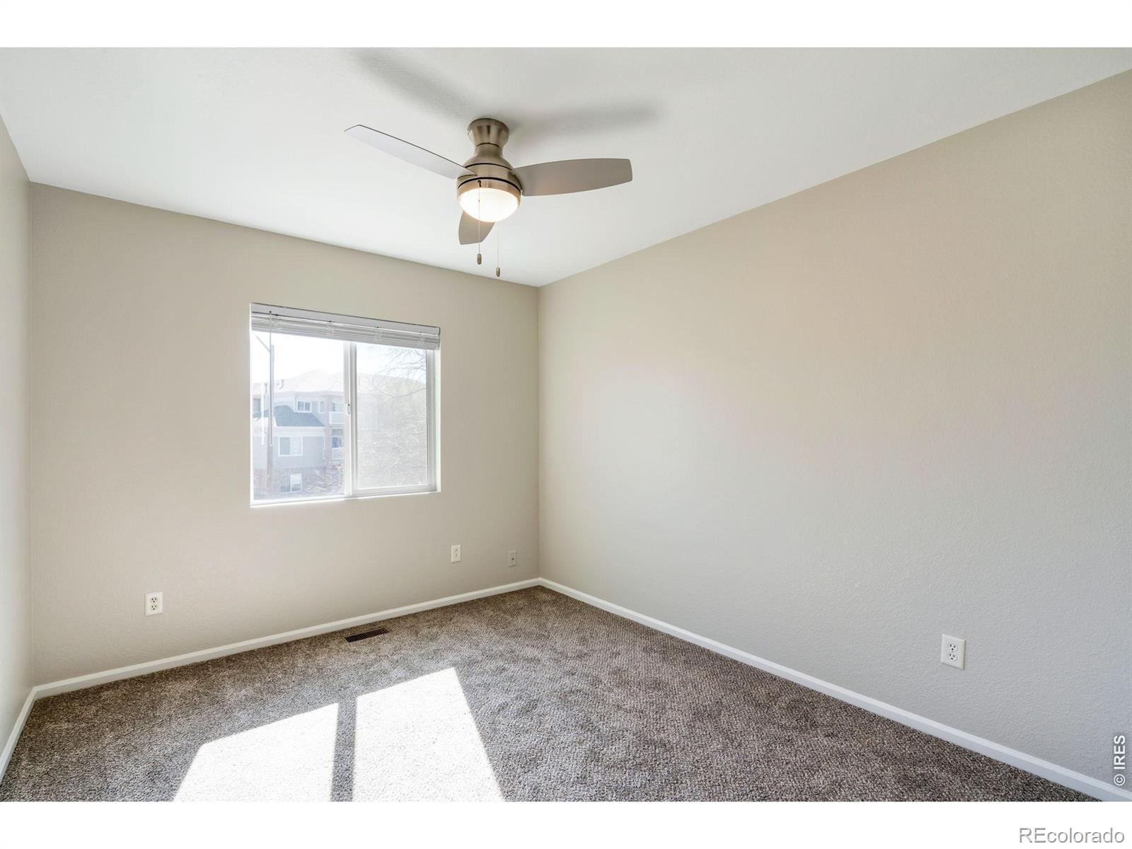 MLS Image #14 for 3520  warren farm court,fort collins, Colorado