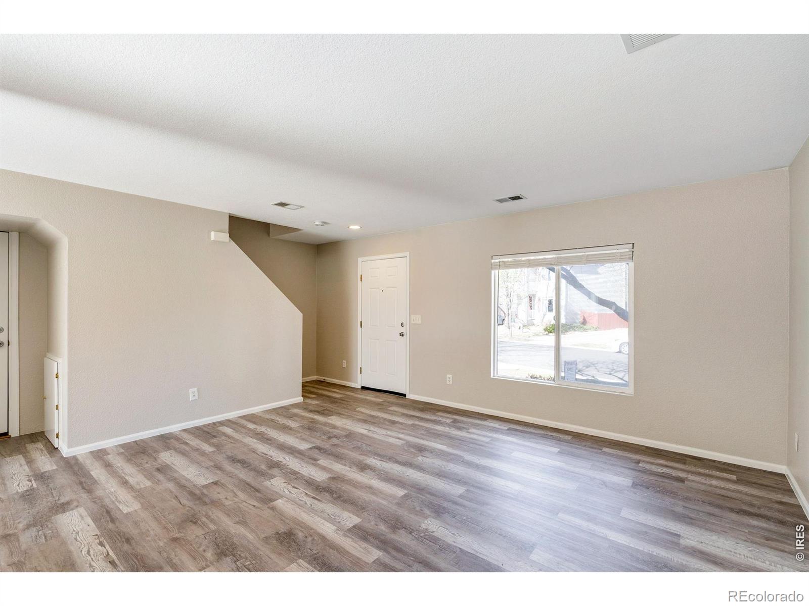 MLS Image #2 for 3520  warren farm court,fort collins, Colorado