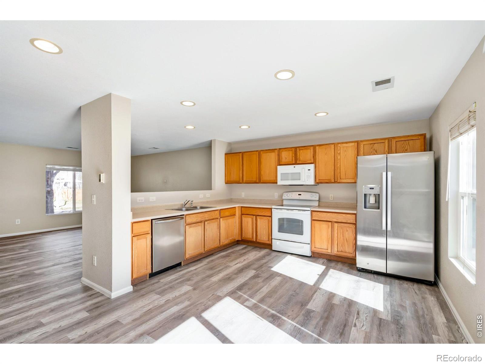MLS Image #5 for 3520  warren farm court,fort collins, Colorado