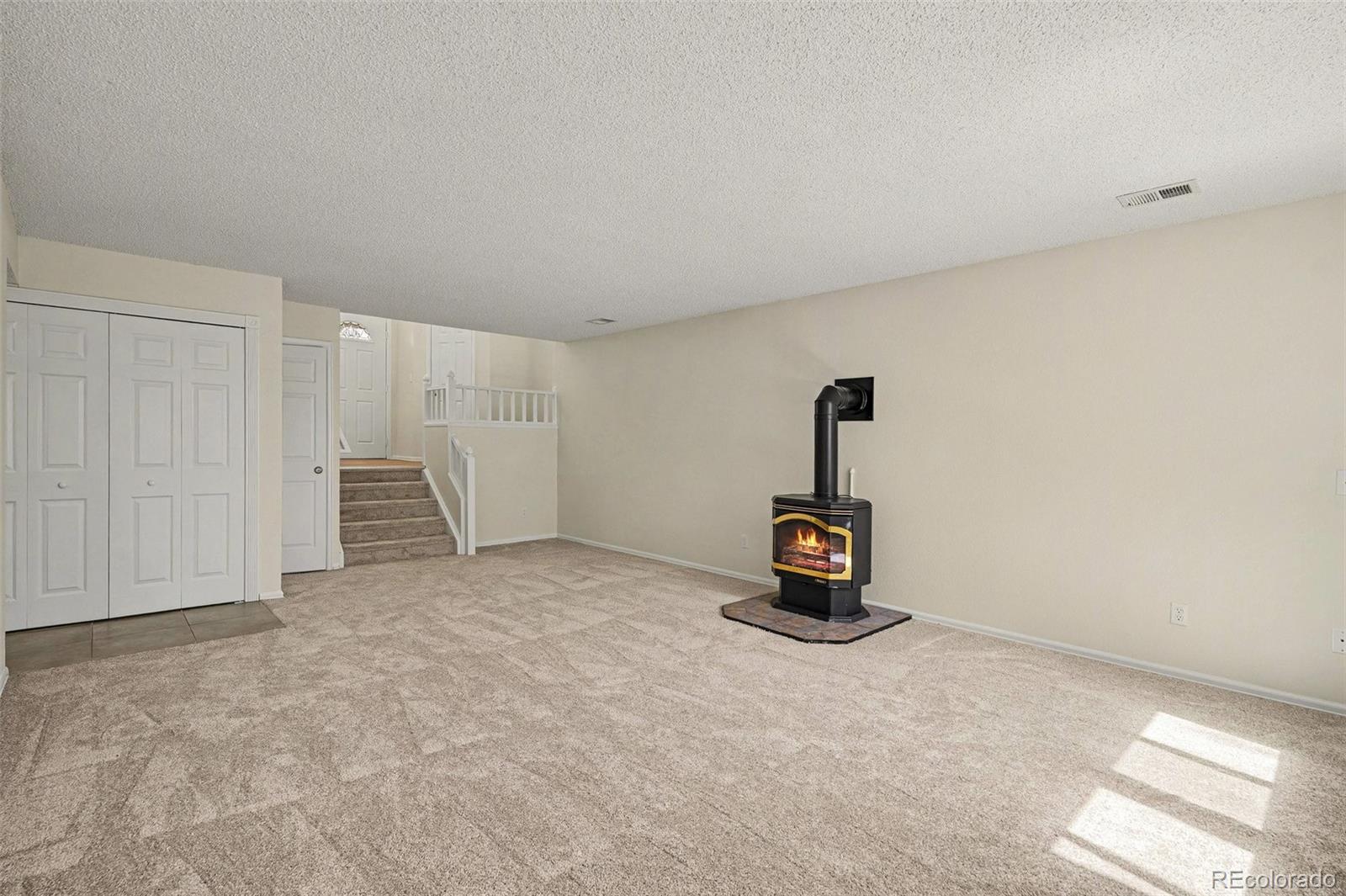 MLS Image #13 for 19366 e amherst drive,aurora, Colorado