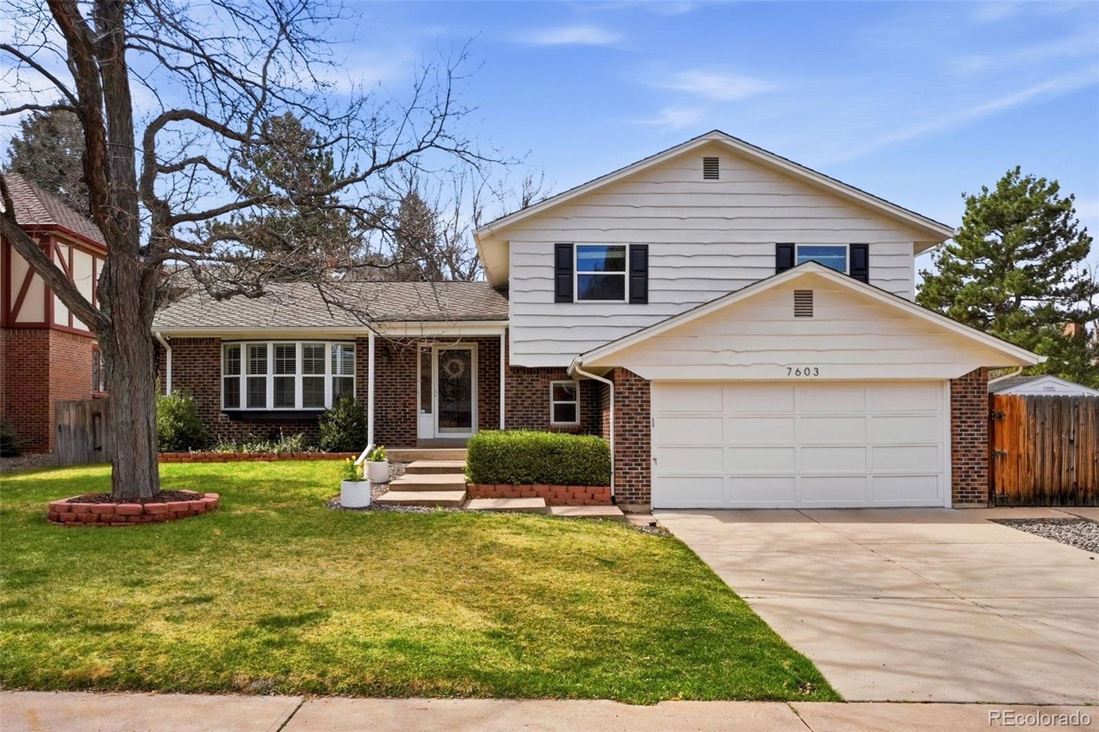 MLS Image #0 for 7603 s madison circle,centennial, Colorado