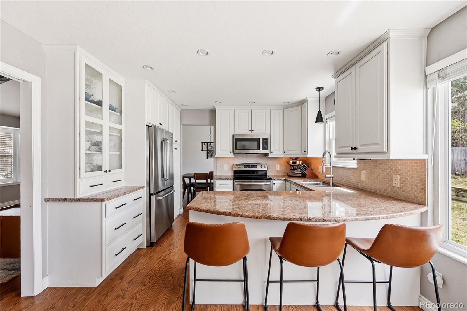 MLS Image #6 for 7603 s madison circle,centennial, Colorado
