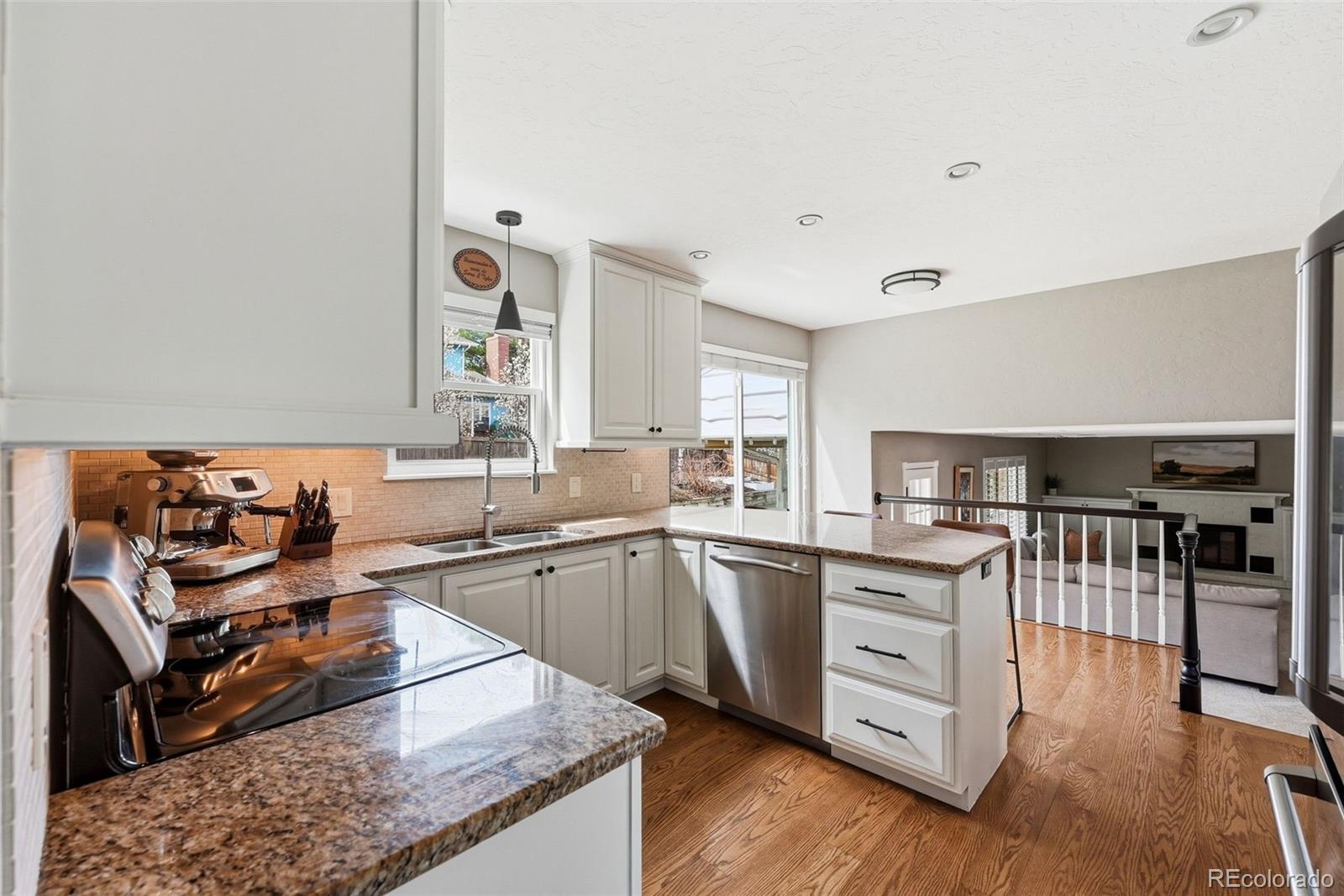 MLS Image #8 for 7603 s madison circle,centennial, Colorado