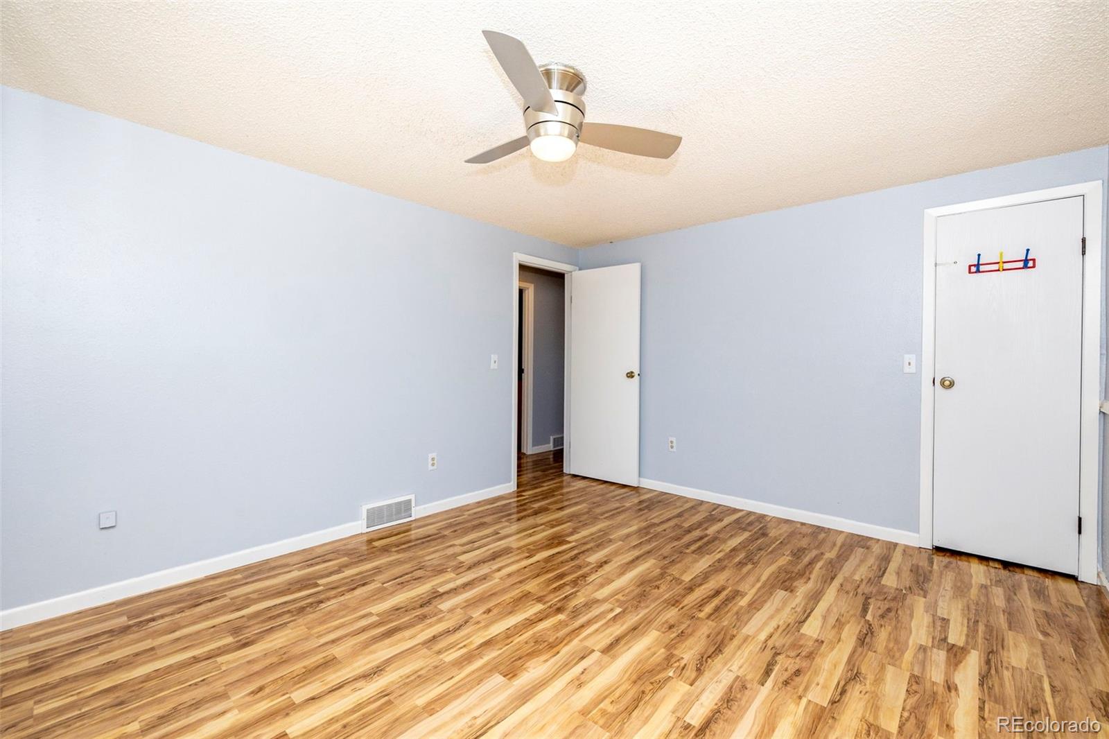 MLS Image #13 for 1244  snowbank court,longmont, Colorado
